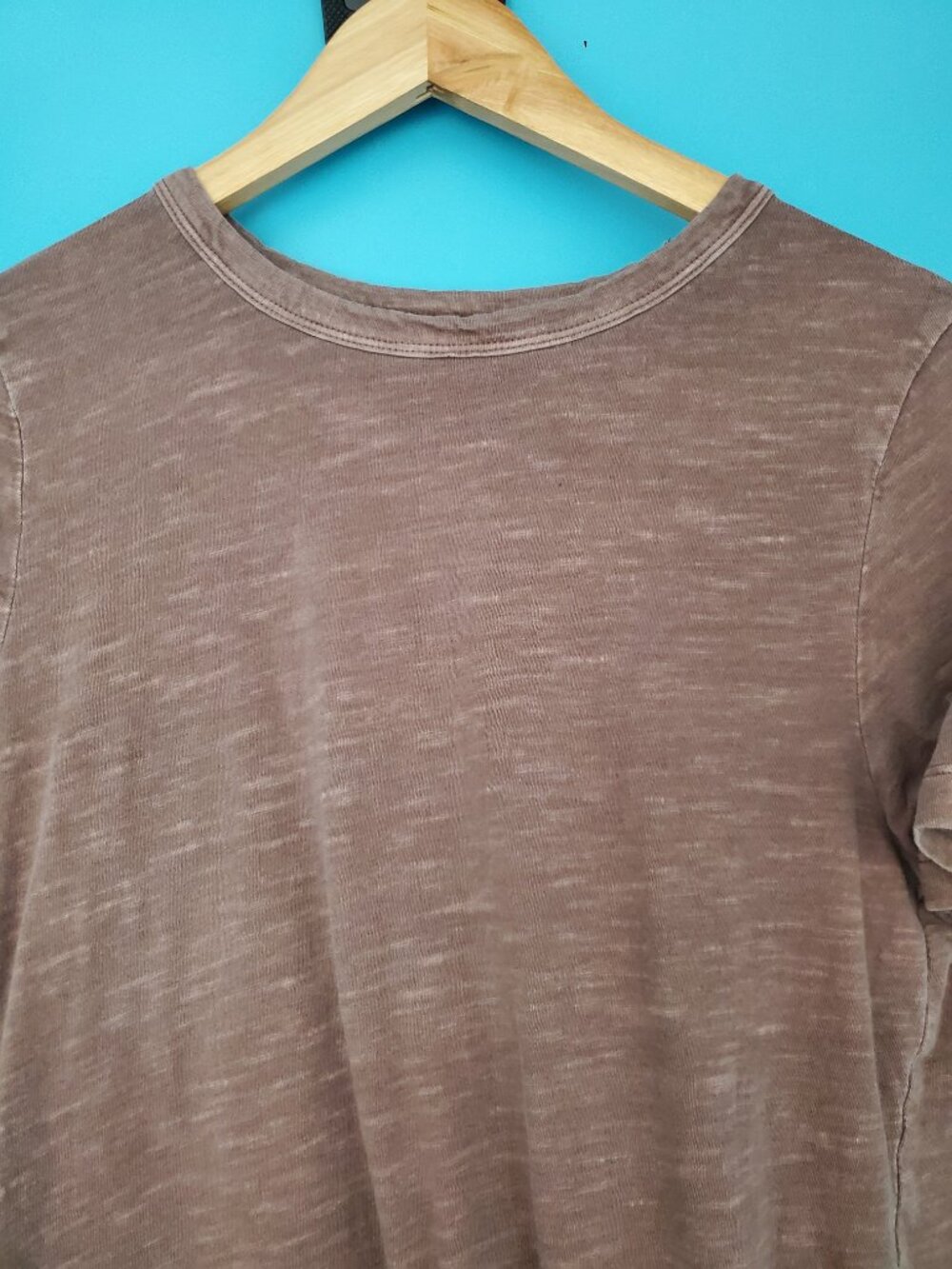 Universal Thread Tee Size Medium Brown Classic Short Sleeve - Picture 2 of 6